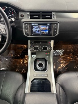 Used 2016 Land Rover Range Rover Evoque SE Premium image 3