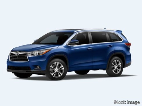 Used 2015 Toyota Highlander XLE image 1