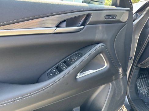 New 2025 INFINITI QX60 Luxe image 15