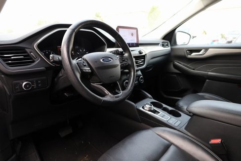 Used 2021 Ford Escape SEL image 10