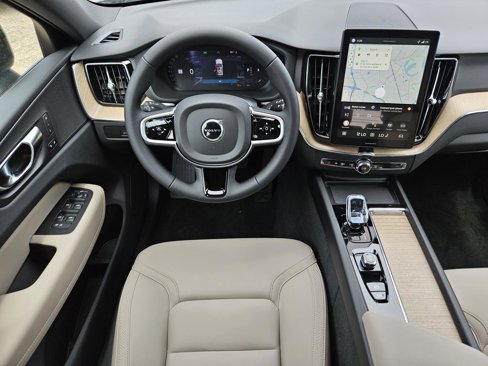 New 2026 Volvo XC60 B5 Plus w/ Protection Package Premier image 30