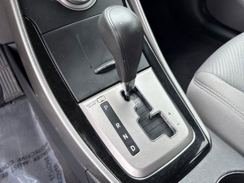 Used 2013 Hyundai Elantra GLS w/ Preferred Pkg image 20