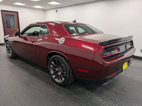 Used 2023 Dodge Challenger R/T image 6