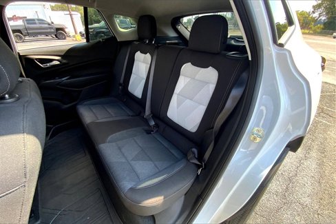 Used 2024 Chevrolet Trax LS w/ LS Convenience Package image 27
