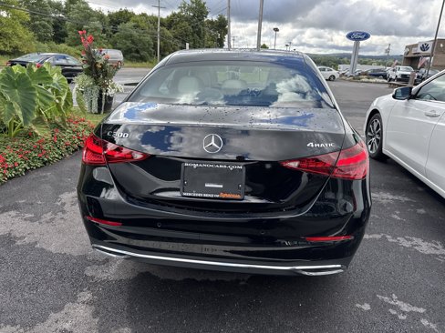 Used 2025 Mercedes-Benz C 300 4MATIC Sedan image 6
