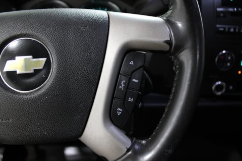 Used 2011 Chevrolet Silverado 2500 LT w/ Interior Plus Package image 10