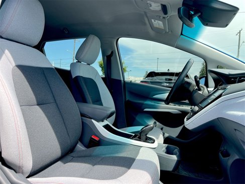 Used 2020 Chevrolet Bolt LT image 22