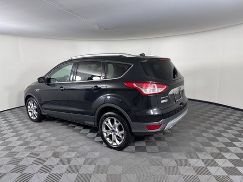 Used 2015 Ford Escape Titanium image 3