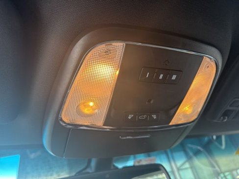 Used 2014 Jeep Grand Cherokee Limited image 25