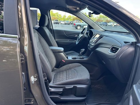 Used 2023 Chevrolet Equinox LT image 19