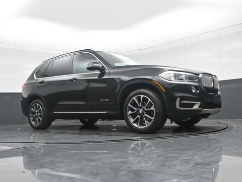 Used 2015 BMW X5 xDrive35d image 57