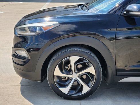 Used 2018 Hyundai Tucson Limited w/ Ultimate Package 02 image 10