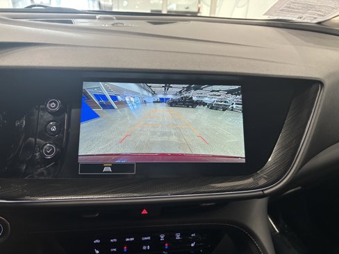 Used 2023 Buick Envision Preferred image 21