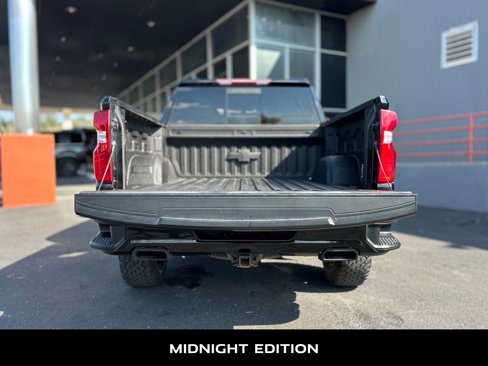Used 2020 Chevrolet Silverado 1500 LT Trail Boss w/ Midnight Edition image 8