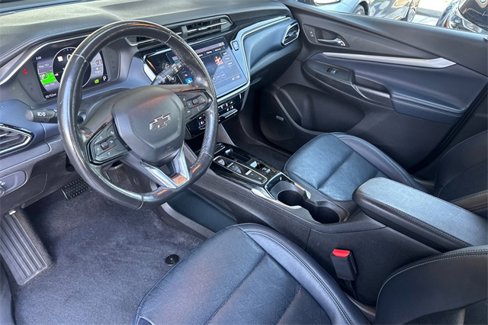 Used 2022 Chevrolet Bolt EUV Premier w/ Sun & Sound Package image 10