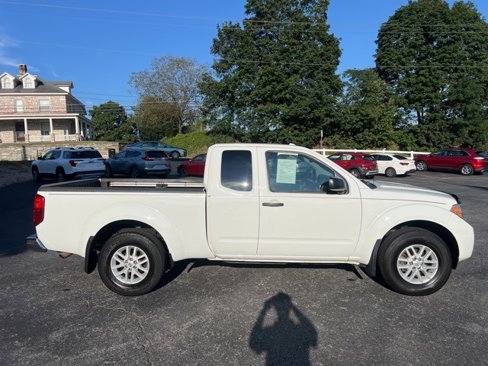 Used 2018 Nissan Frontier SV w/ Value Truck Package image 7