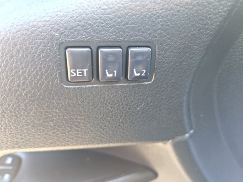 Used 2020 Nissan Rogue SL w/ Premium Package image 20