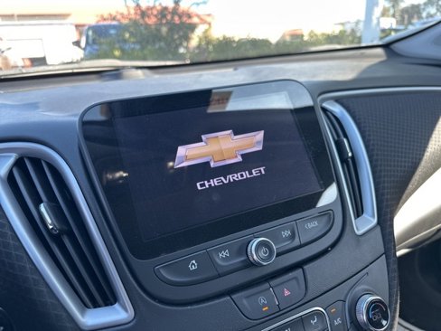 Used 2023 Chevrolet Malibu LT image 12