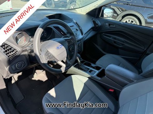 Used 2017 Ford Escape S image 7