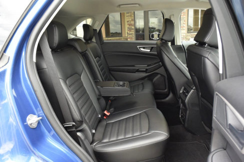 Used 2024 Ford Edge SEL w/ Convenience Package image 35