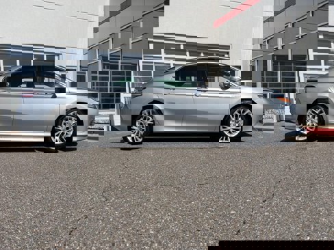 Certified 2018 Toyota Camry XLE image 10