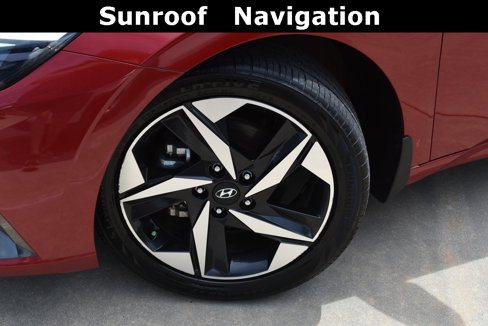Used 2023 Hyundai Elantra Limited image 3