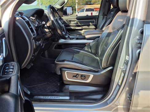 Used 2022 RAM 1500 Laramie image 23