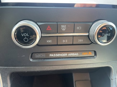 Used 2023 Ford Edge SEL image 26