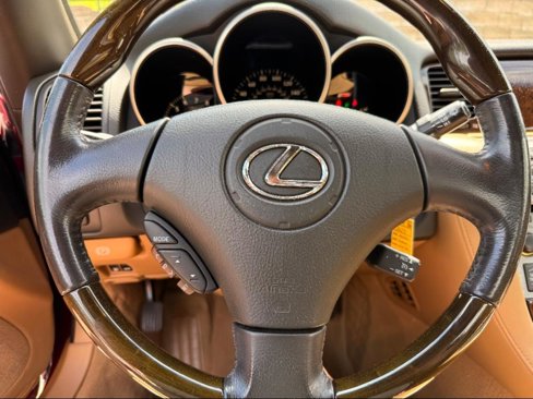 Used 2006 Lexus SC 430 Convertible image 13