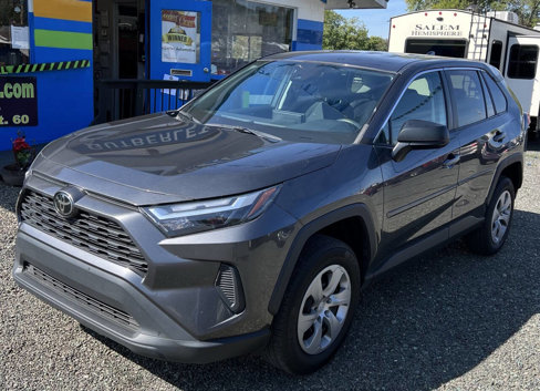 Used 2023 Toyota RAV4 LE image 2