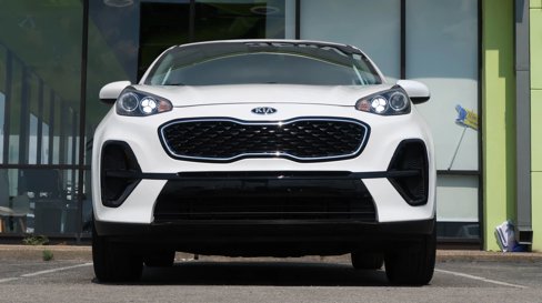 Used 2022 Kia Sportage LX image 3