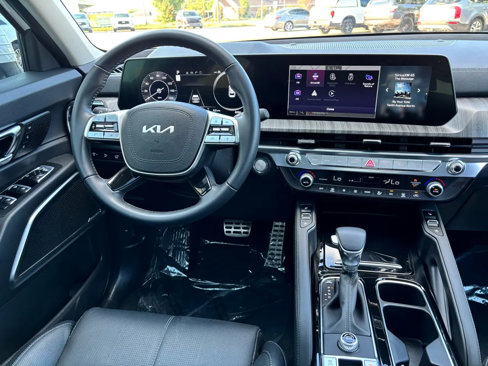 Used 2024 Kia Telluride SX image 14