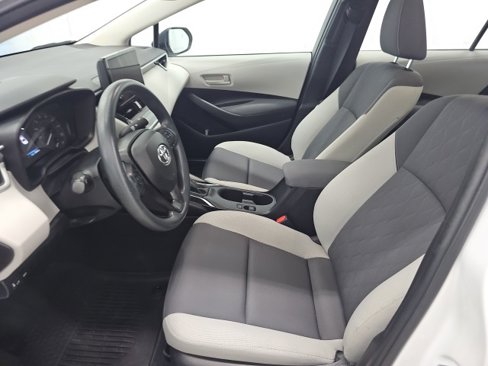 Used 2024 Toyota Corolla LE image 22