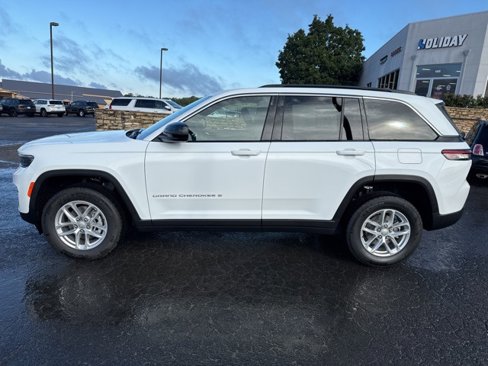 New 2025 Jeep Grand Cherokee Laredo X w/ Luxury Tech Group I image 2