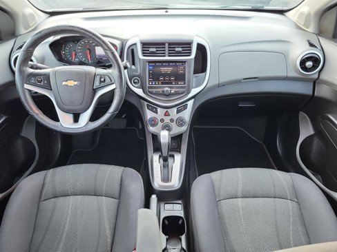 Used 2020 Chevrolet Sonic LT w/ Convenience Package image 19