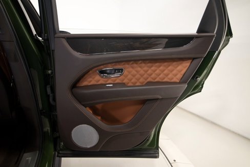 Used 2022 Bentley Bentayga image 58