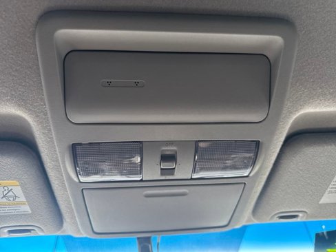 Used 2018 Nissan Frontier PRO-4X image 29