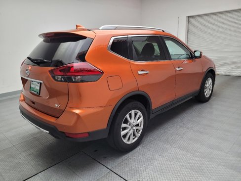 Used 2019 Nissan Rogue SV image 9