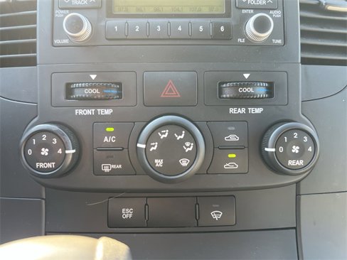 Used 2012 Kia Sedona LX w/ PWR Pkg image 17