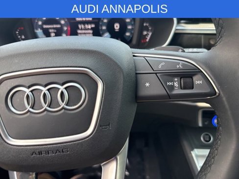 Used 2025 Audi Q3 2.0T Premium image 11