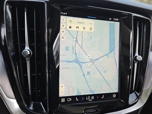 Certified 2024 Volvo S60 B5 Core image 31