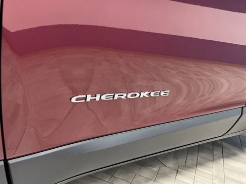 Certified 2021 Jeep Cherokee Latitude image 30