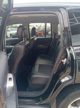Used 2017 Jeep Compass Latitude image 13