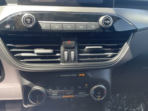 Used 2025 Ford Escape Active image 29