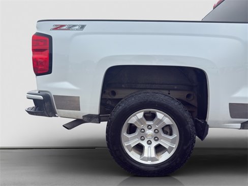 Used 2017 Chevrolet Silverado 1500 LT w/ All Star Edition image 23