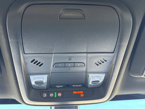 Used 2019 Cadillac XT5 FWD image 27