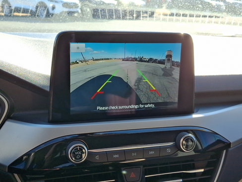 Used 2022 Ford Escape SEL image 18