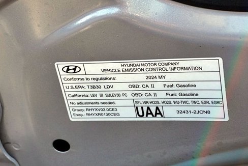 Certified 2024 Hyundai Elantra SEL image 35
