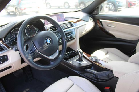 Used 2018 BMW 330i xDrive Sedan w/ Premium Package image 21