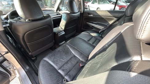 Used 2009 Honda Accord EX-L image 17